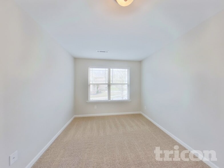 Building Photo - 7506 Spicer Ct