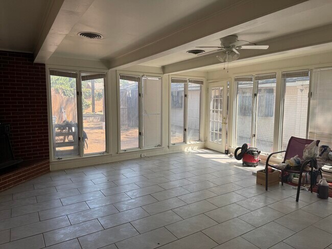 Building Photo - 2708 20th St