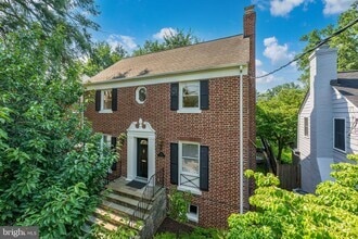 Building Photo - 4714 Upton St NW