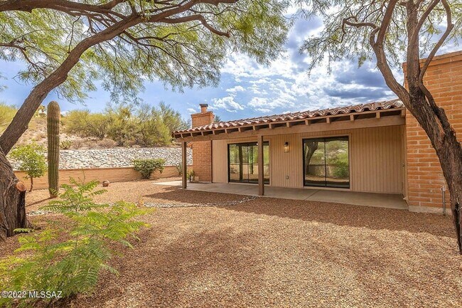 Building Photo - 4989 N Territory Ave