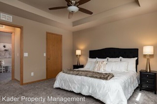 Building Photo - 4 br, 3 bath House - 6958 Reston Heights Dr.