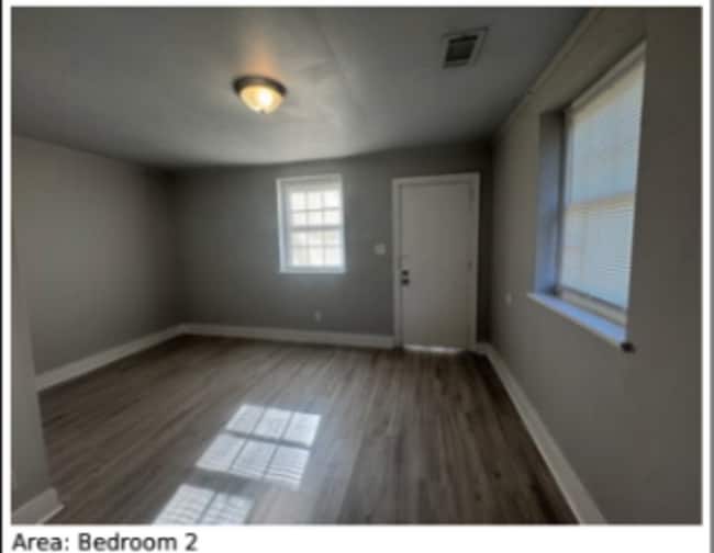 Building Photo - 1324 Drewery Ave