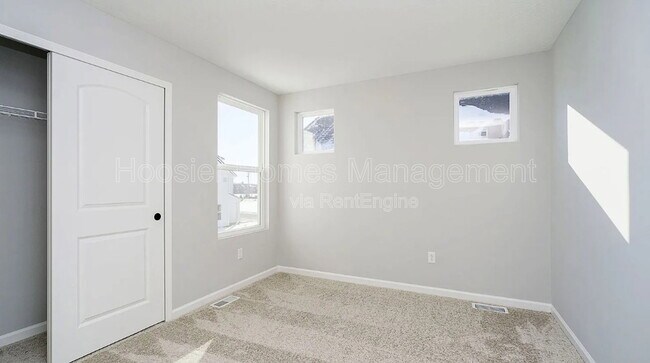 Building Photo - 7273 Shroyer Wy