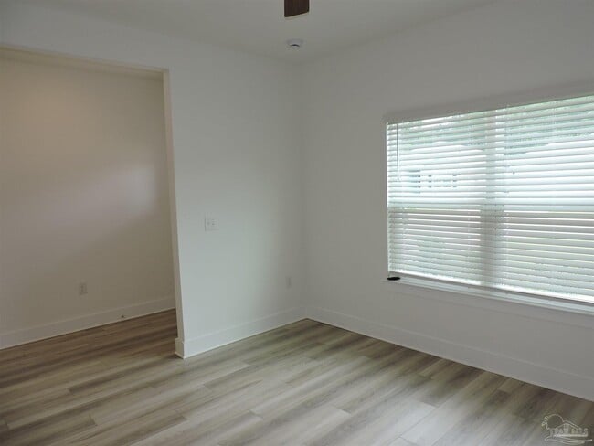 Building Photo - 6521 Paso Fino Dr