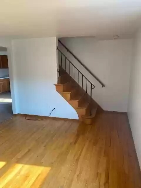 Building Photo - 799 Greenfield Ave