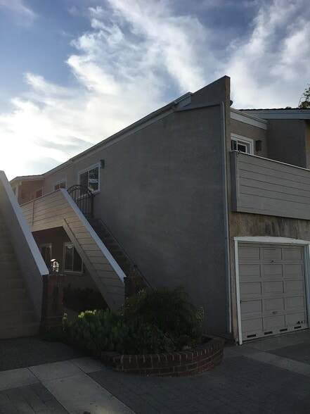 Building Photo - 33525 Vista Colina