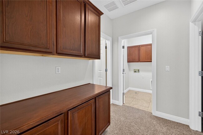 Building Photo - 1149 Oberlin Ct