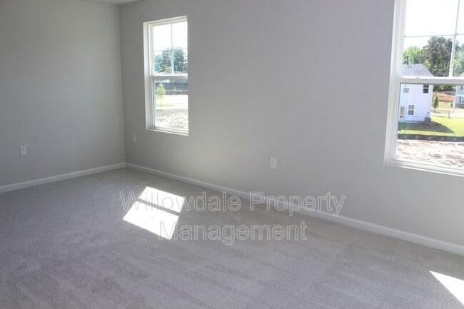 Building Photo - 2715 Chert Ln