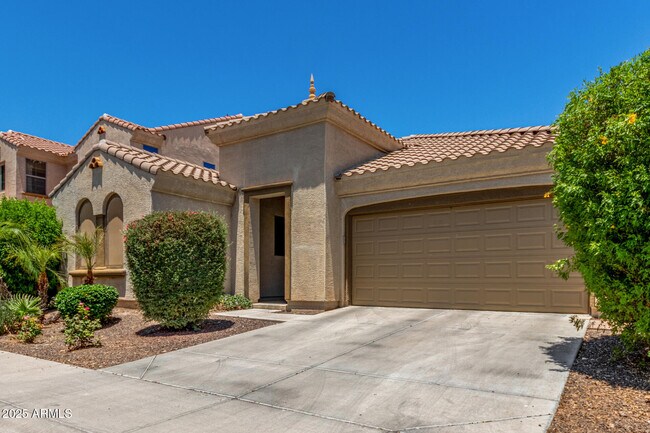 Building Photo - 82 W Aster Dr