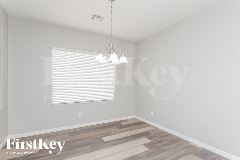 Building Photo - 5595 Criollo Dr