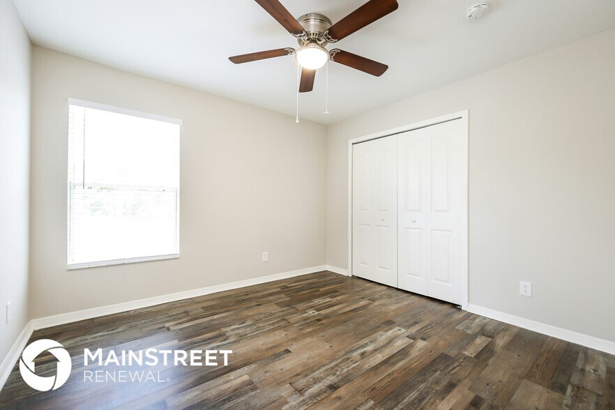 Building Photo - 3810 25th St SW