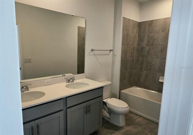 Building Photo - 1849 Horsetail Dr
