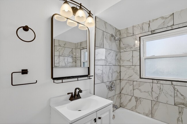 Building Photo - 13812 Kanawha Ave