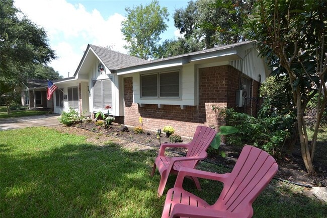 Building Photo - 5422 Kingfisher Dr