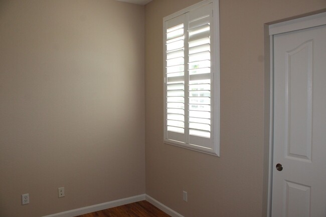 Building Photo - 1808 Dante Cir