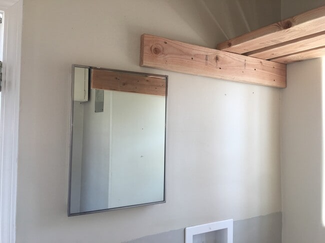 Building Photo - VOGT-120 West Pacheco