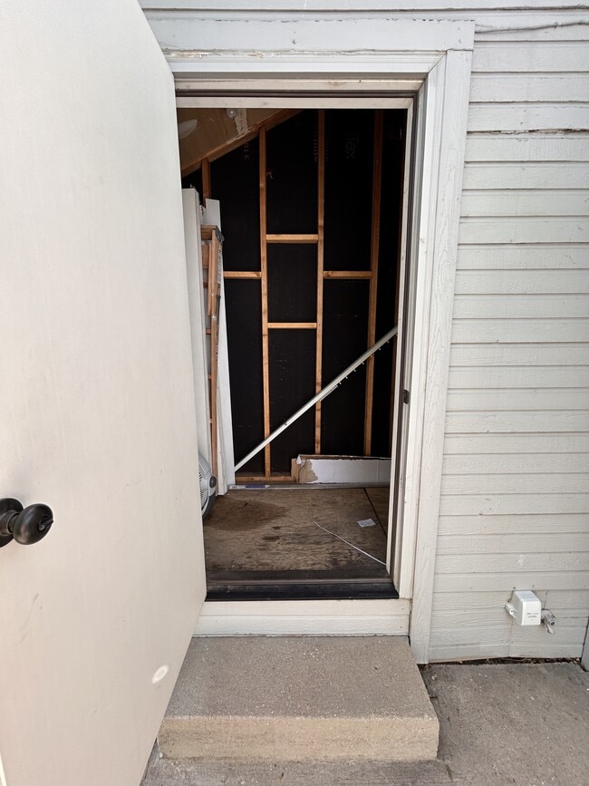 Building Photo - 954 Brant Hollow Ct