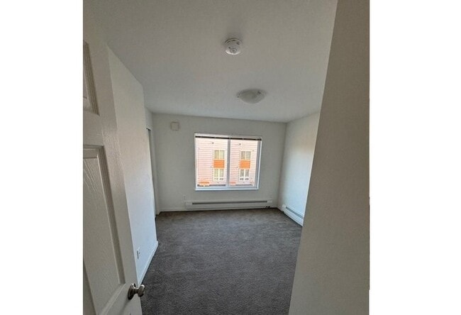 Building Photo - 1223 Mill Bay Rd