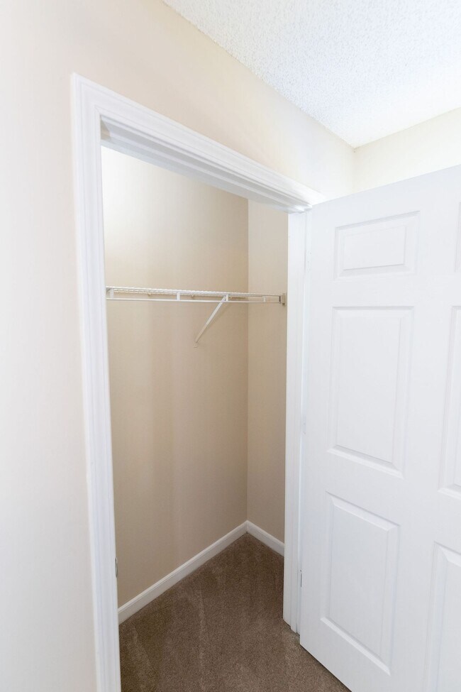 Building Photo - Waived app fees until tomorrow for this amazing 2 bedroom 2 bath apartment for rent with high spe...