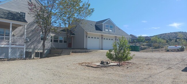 Building Photo - ***SHORT-TERM LEASE SPECIAL RENT RATE $250...