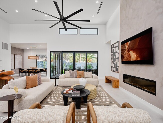 Building Photo - 13649 N 88th Pl