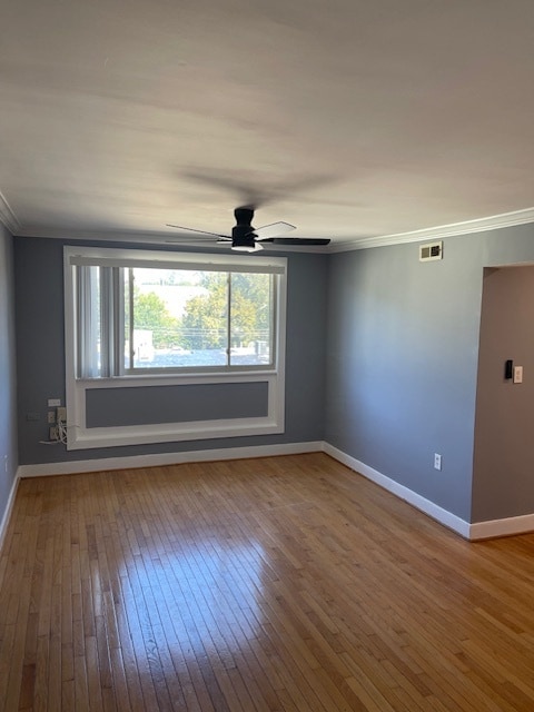 living room - 2850 Hartford St SE