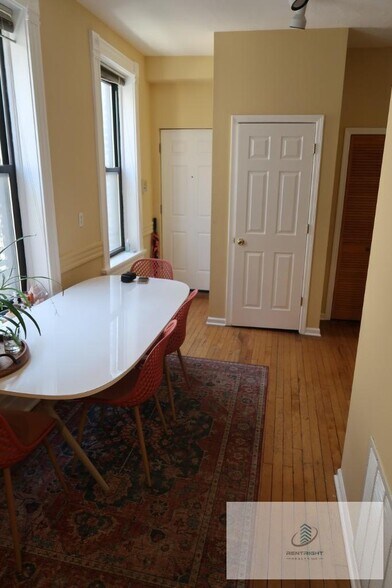 Building Photo - 1311 N Bosworth Ave