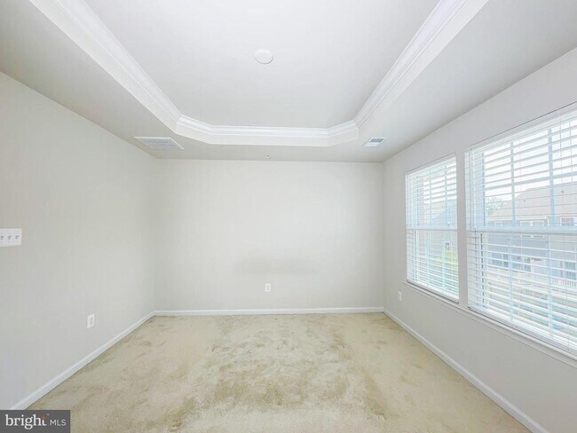 Building Photo - 72 Caswell Dr