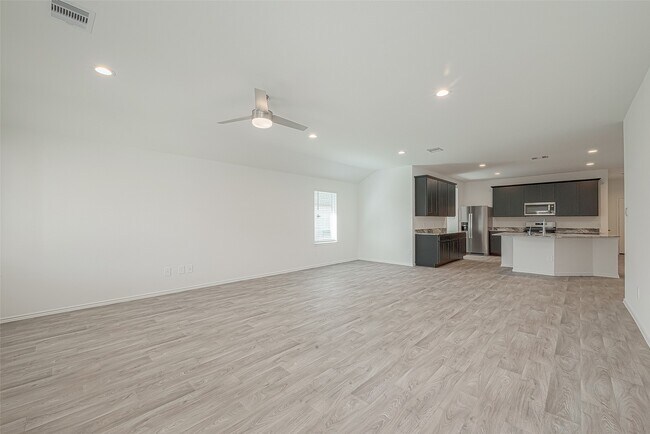 Building Photo - 2731 Willow Gulch Wy