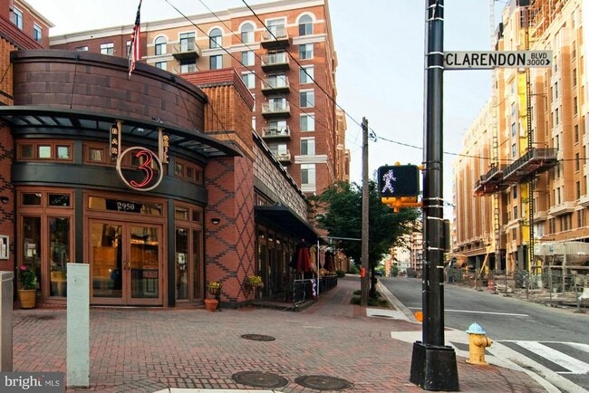Building Photo - 1208 N Wayne St