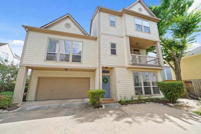 Primary Photo - 1413 W 26th St