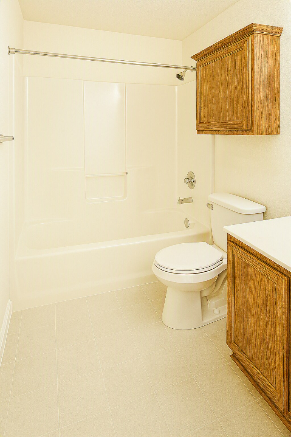 Building Photo - 534 Meadow Ln