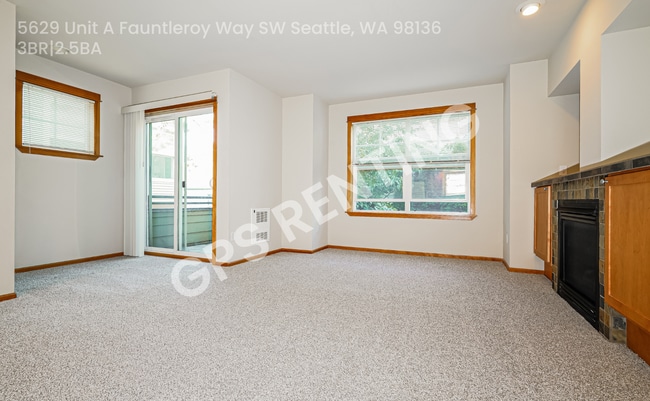 Building Photo - 5629 Fauntleroy Way SW