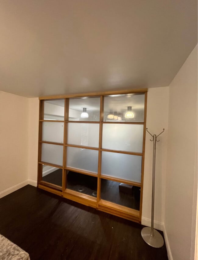 Building Photo - 4342 Jarboe St