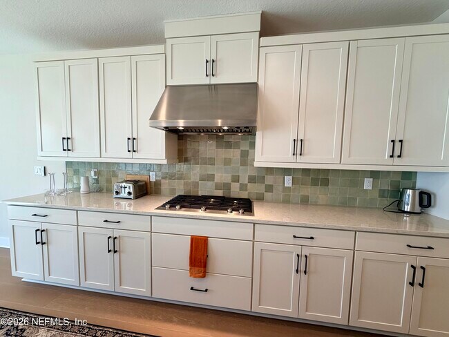 Building Photo - 173 Oak Pk Dr