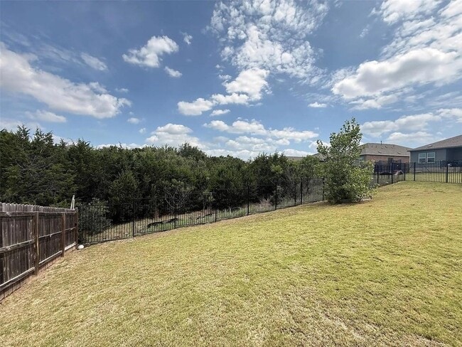 Building Photo - 1216 Blackhaw Ln