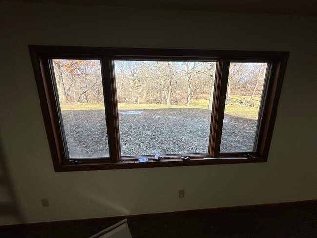 Building Photo - 809 2nd Ave NE