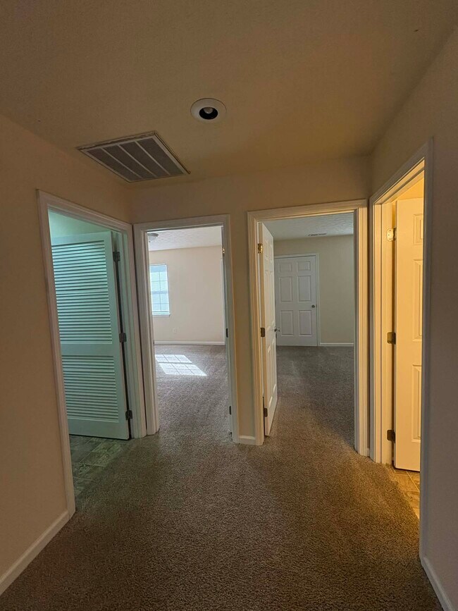 Building Photo - 1618 McIntosh St