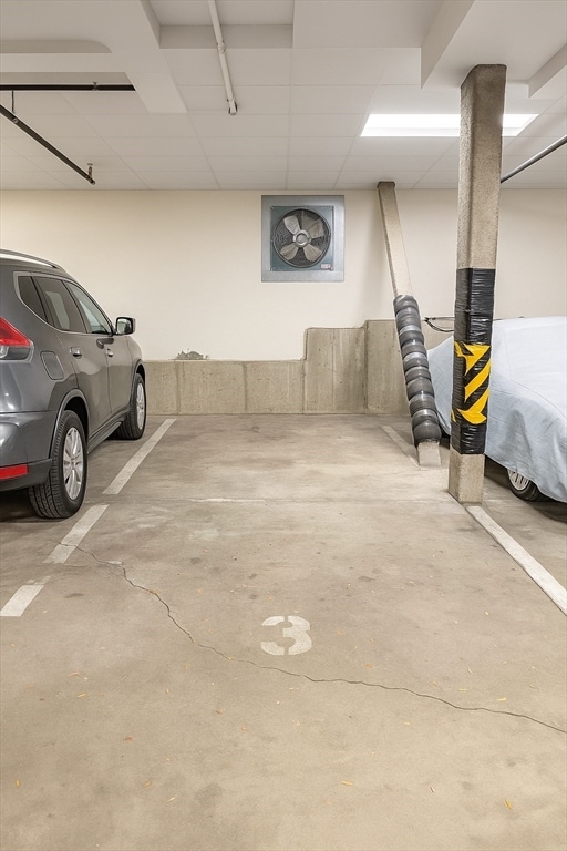 Building Photo - 463 Rutherford Ave