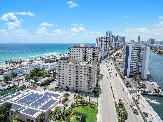 Building Photo - 1401 S Ocean Dr