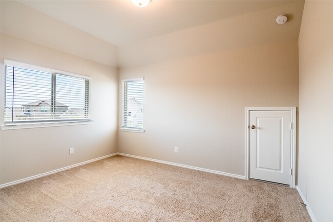 Building Photo - 12502 Llano Estacado Dr