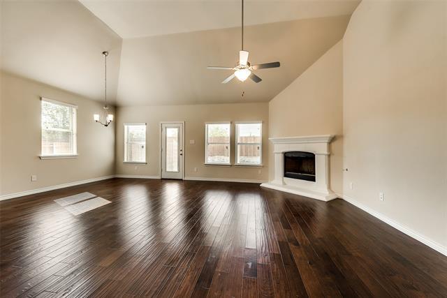 Building Photo - 916 Lake Sierra Wy