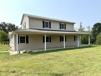 Building Photo - 690 Floyd Switch Estesburg Rd