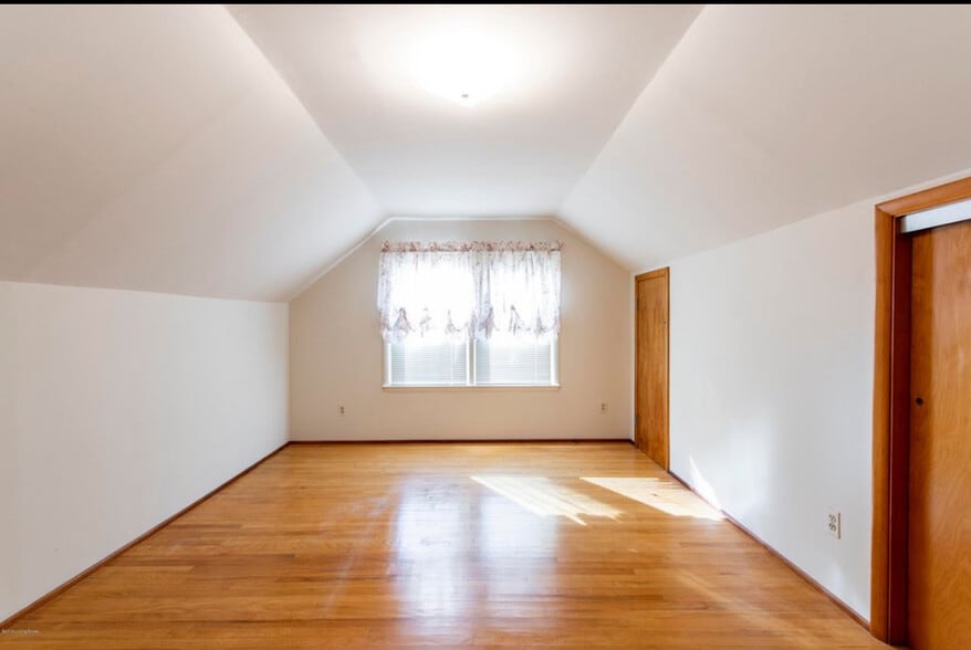 Building Photo - 3507 Wexford Dr