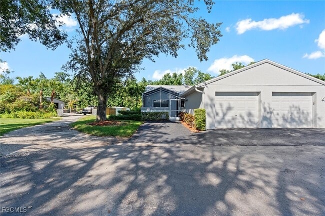 Building Photo - 4762 Blackberry Dr