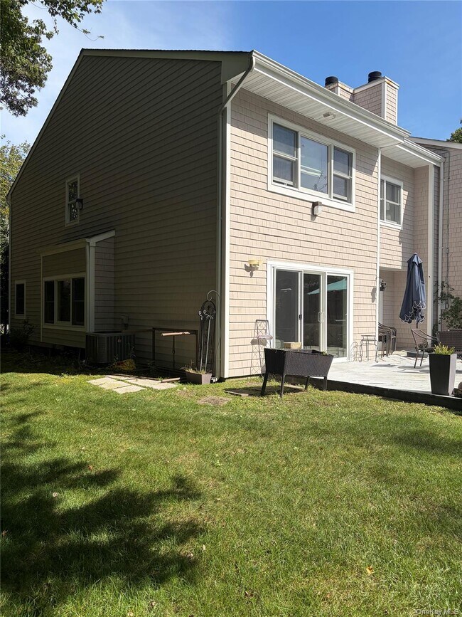 Building Photo - 133 Boathouse Ln