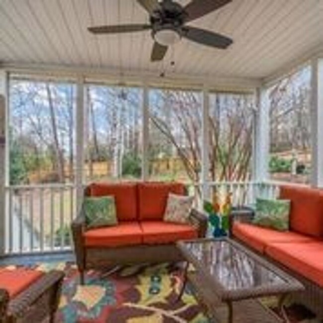 Building Photo - Travelers Rest, 4BD/2.5BA, 2527SF