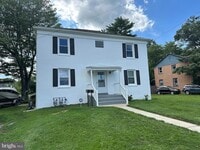 Building Photo - 526 Pingree Ave