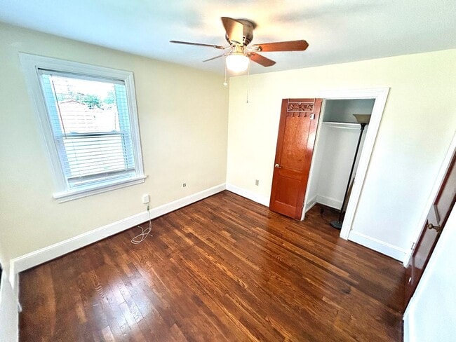 Building Photo - 2812 Groveland Ave