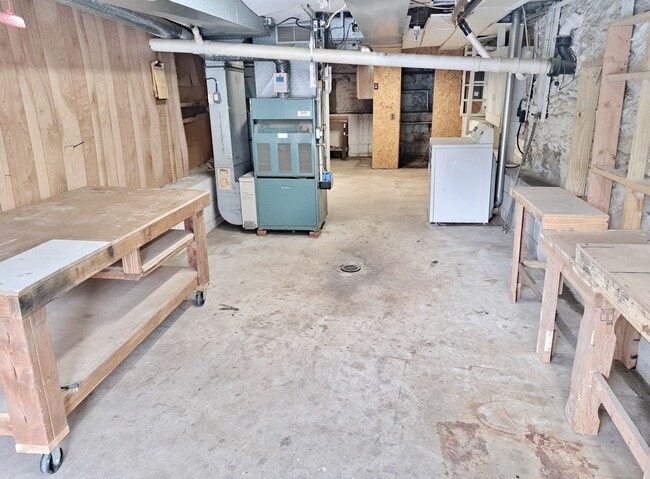 Building Photo - 51-53-53 E Forrest Ave